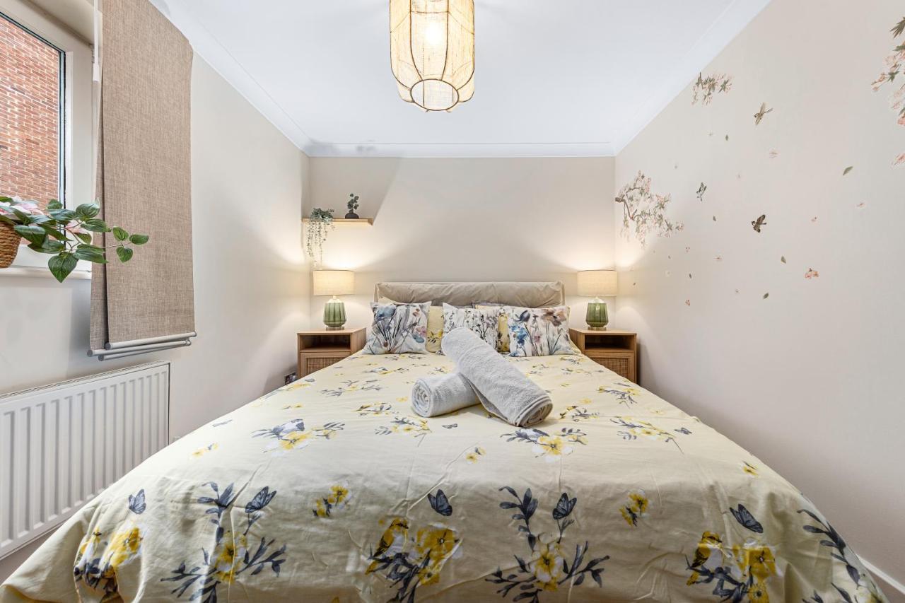 Tranquil 2 Bedroom Apartment Close To St. Paul'S Cathedral London Kültér fotó
