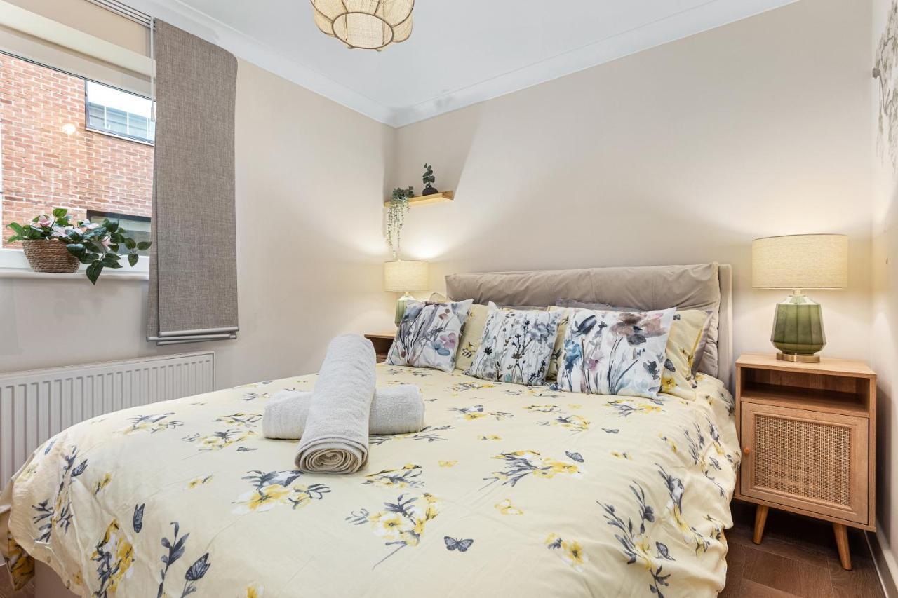 Tranquil 2 Bedroom Apartment Close To St. Paul'S Cathedral London Kültér fotó
